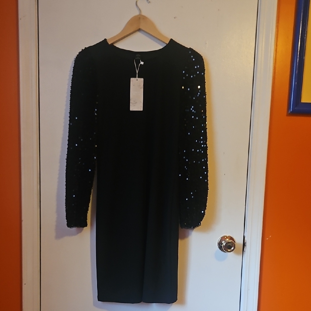 Black Sequin Embellished Sheath Dress
